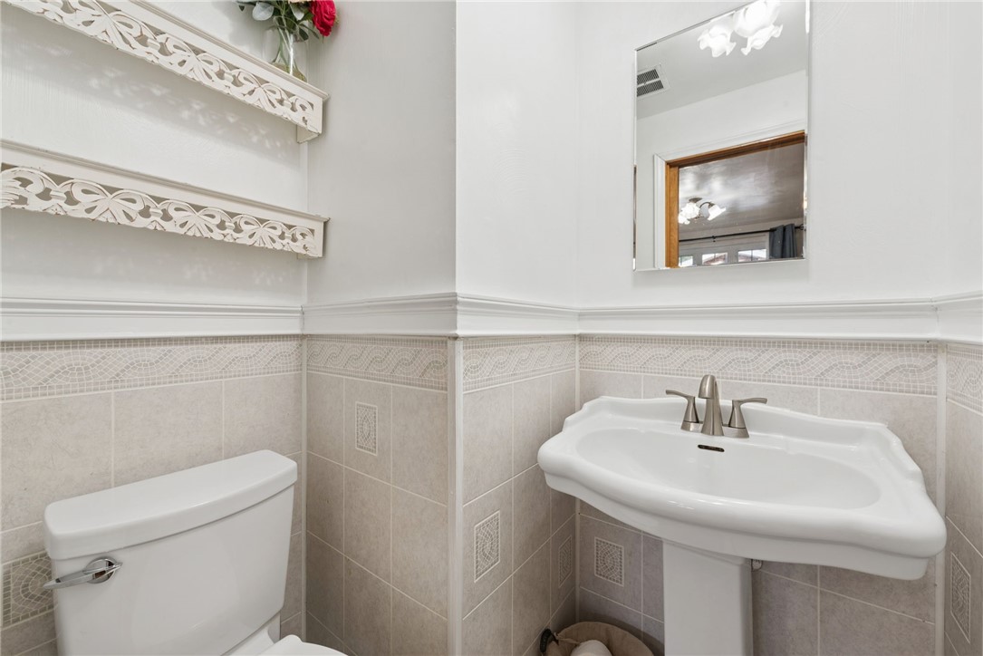 1177 Saint Vincent Dr