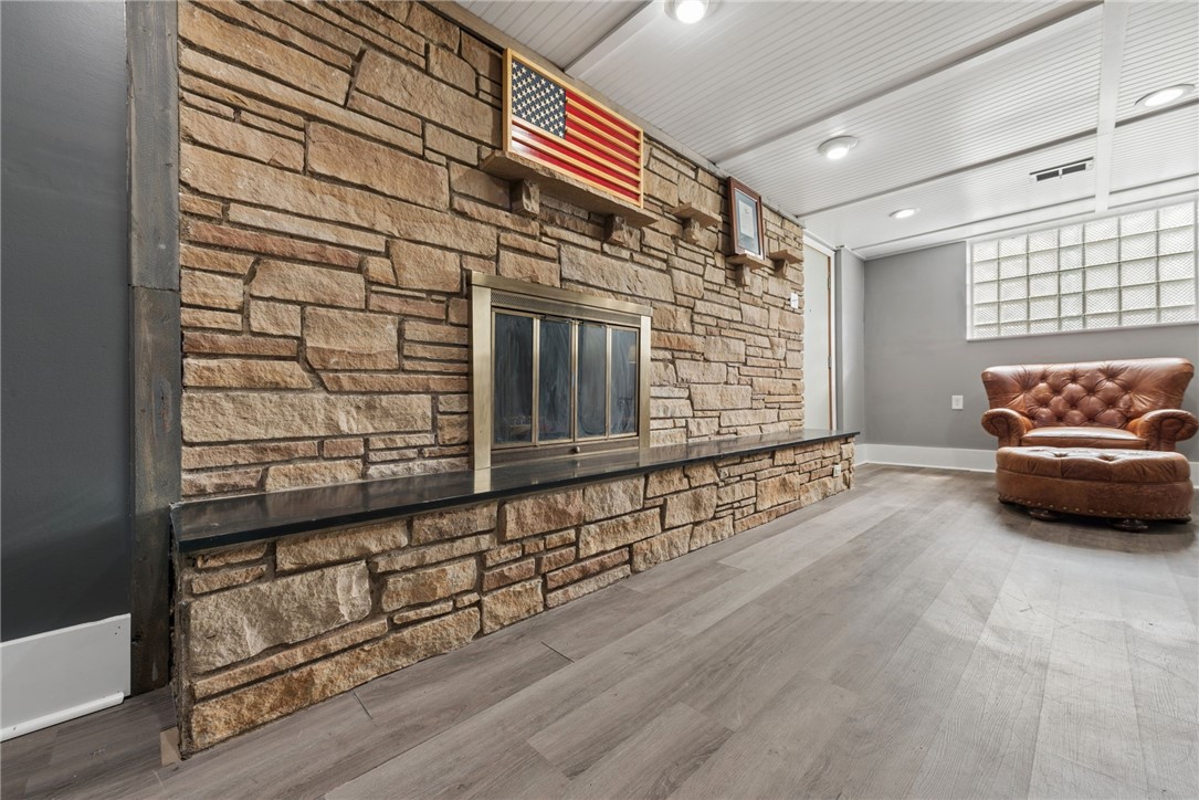 1177 Saint Vincent Dr