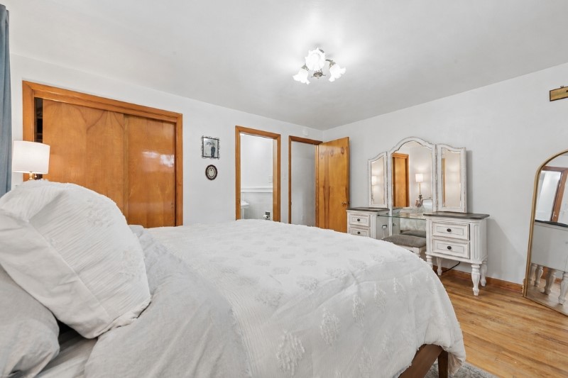 1177 Saint Vincent Dr