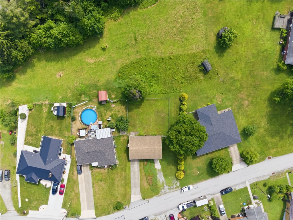 25 Magee Dr