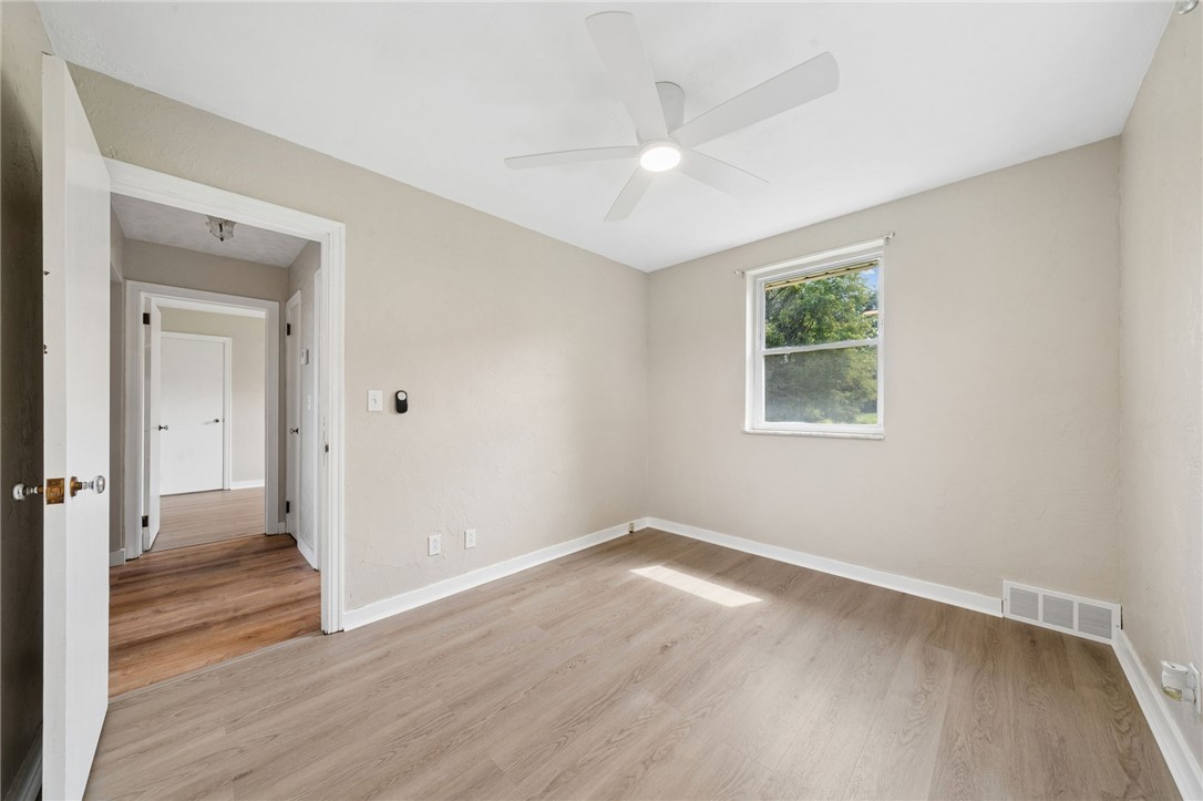 25 Magee Dr