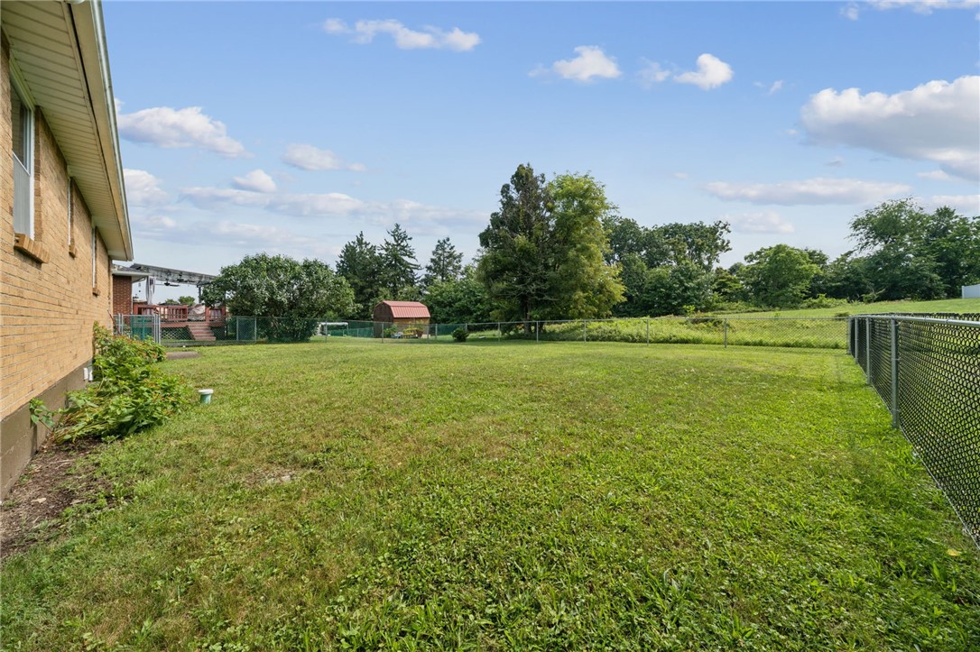 25 Magee Dr