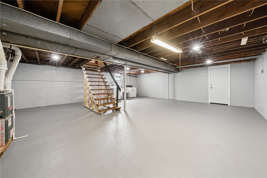 25 Magee Dr