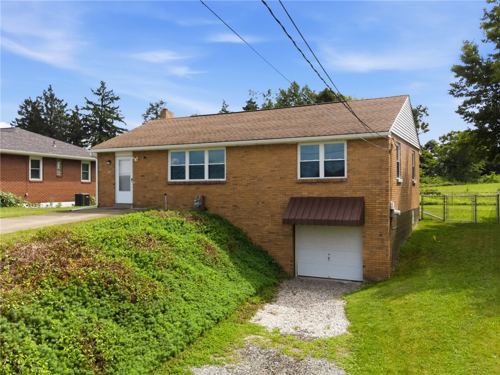 25 Magee Dr