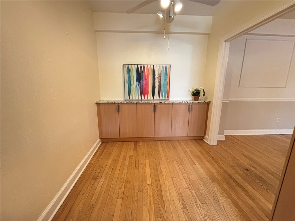 372 S Highland Ave 102