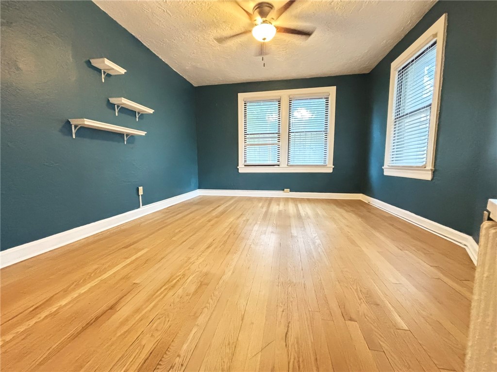 372 S Highland Ave 102