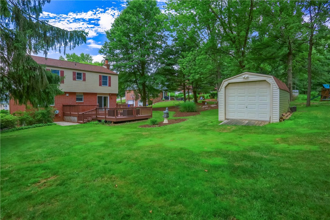 5389 Peach Dr
