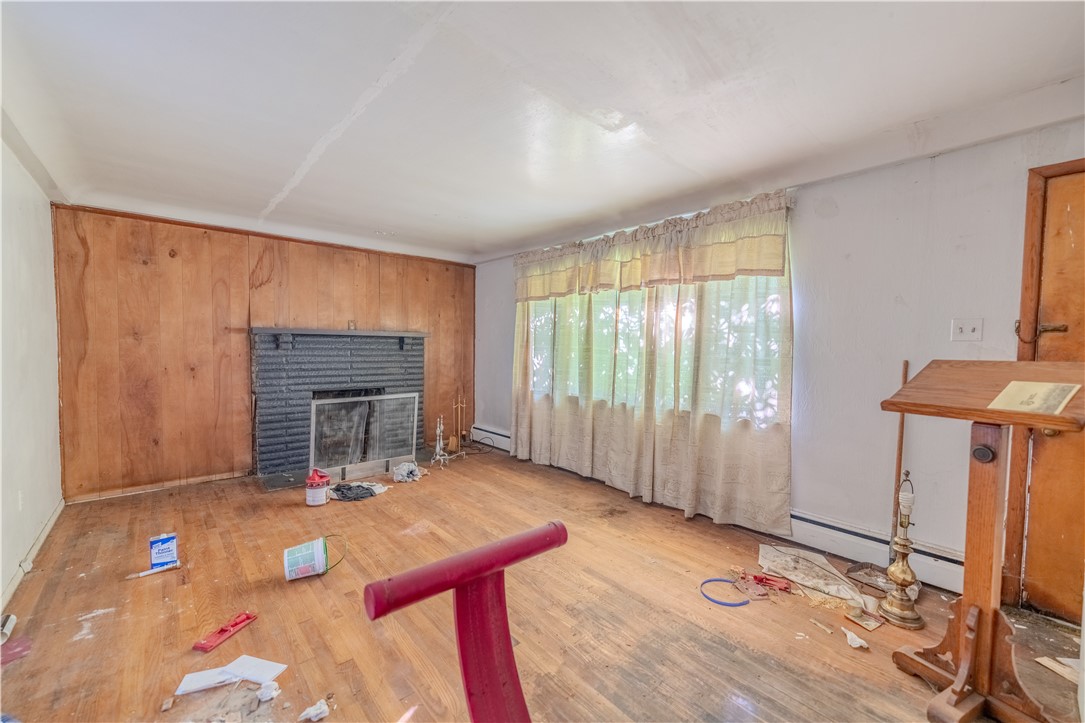 112 S 13th St