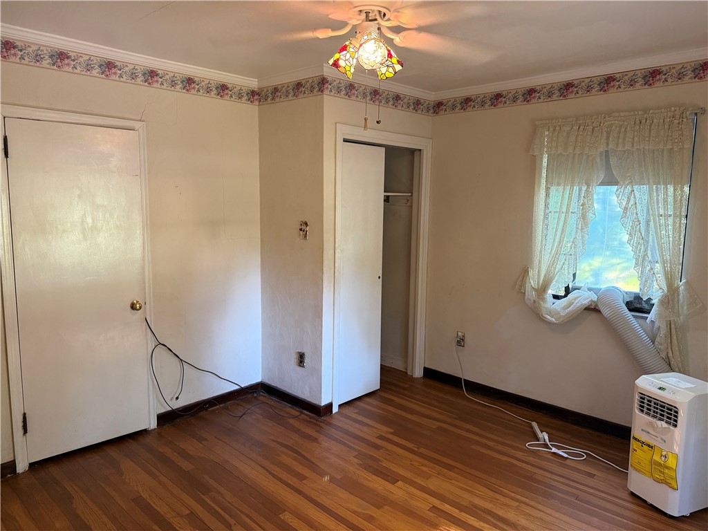 121 Woodhaven Ln