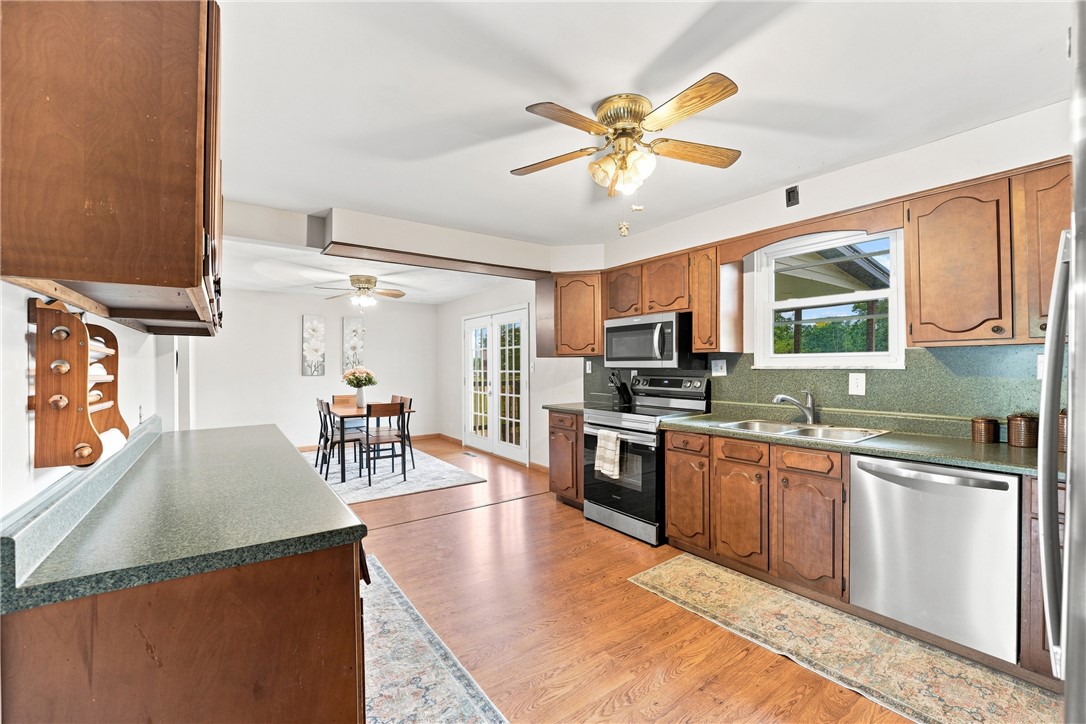 108 Shogren Ln