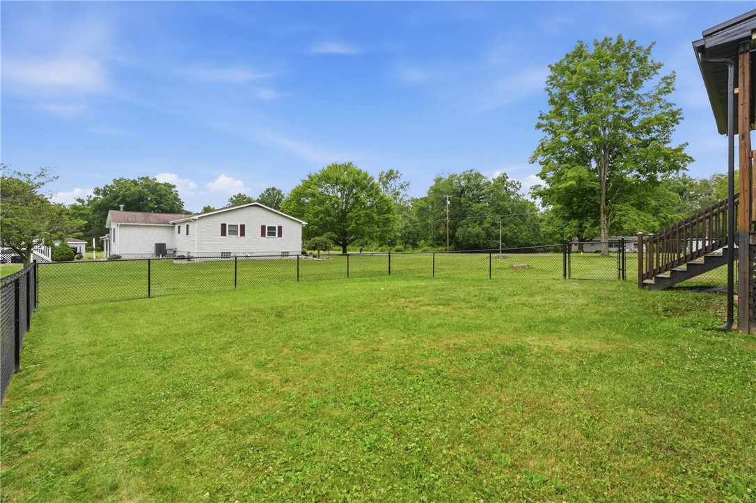 108 Shogren Ln