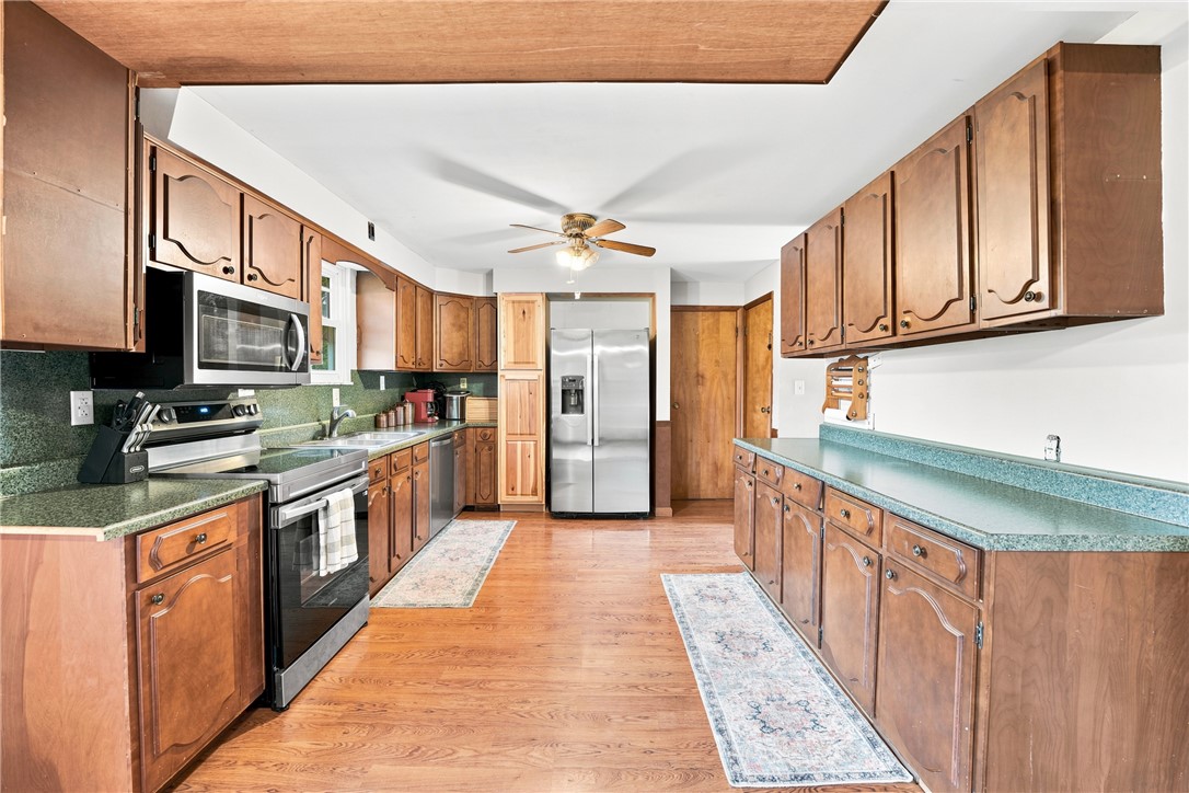 108 Shogren Ln