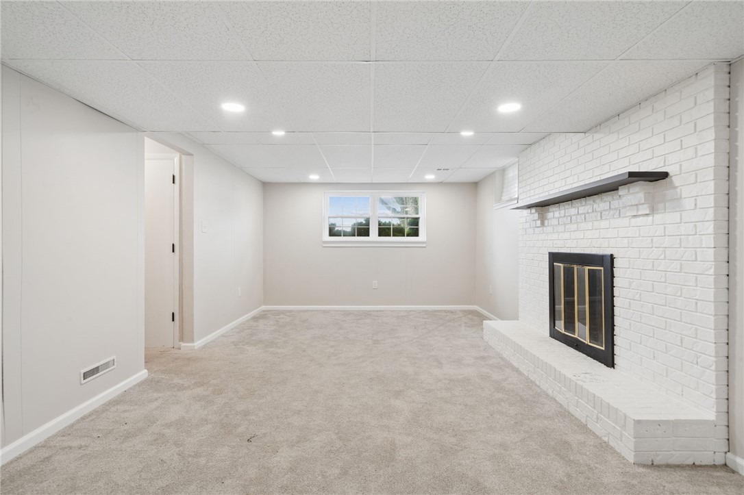 34 Tami Dr
