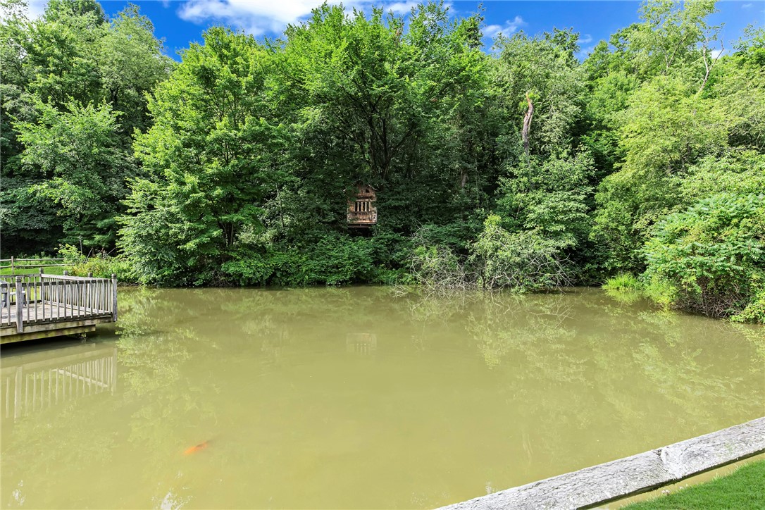 358 Mack Hollow Rd