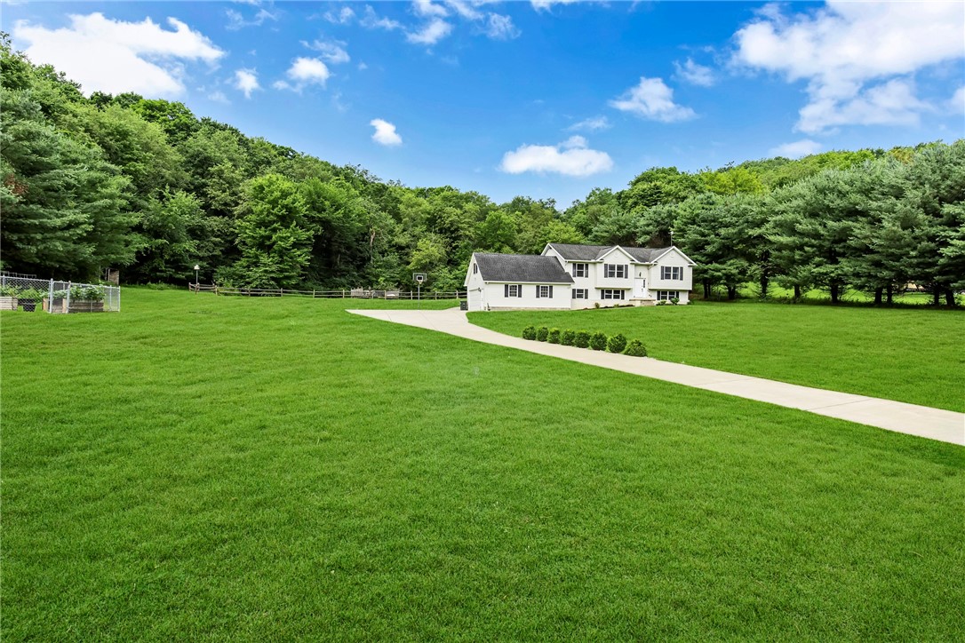358 Mack Hollow Rd