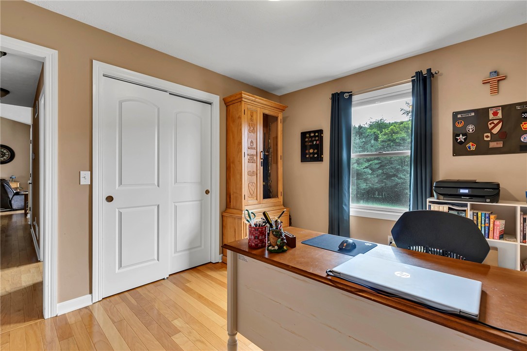 358 Mack Hollow Rd