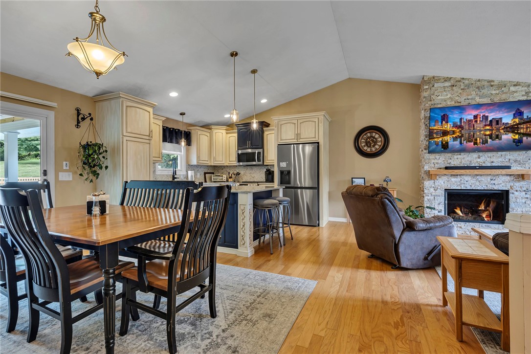 358 Mack Hollow Rd