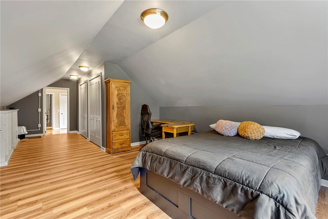 358 Mack Hollow Rd