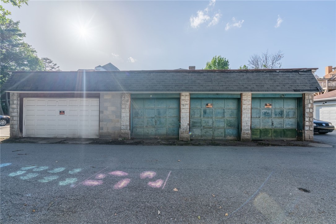 15-17 S Harrison Ave