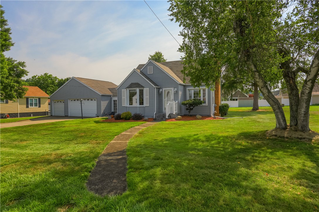 116 Golf Ave