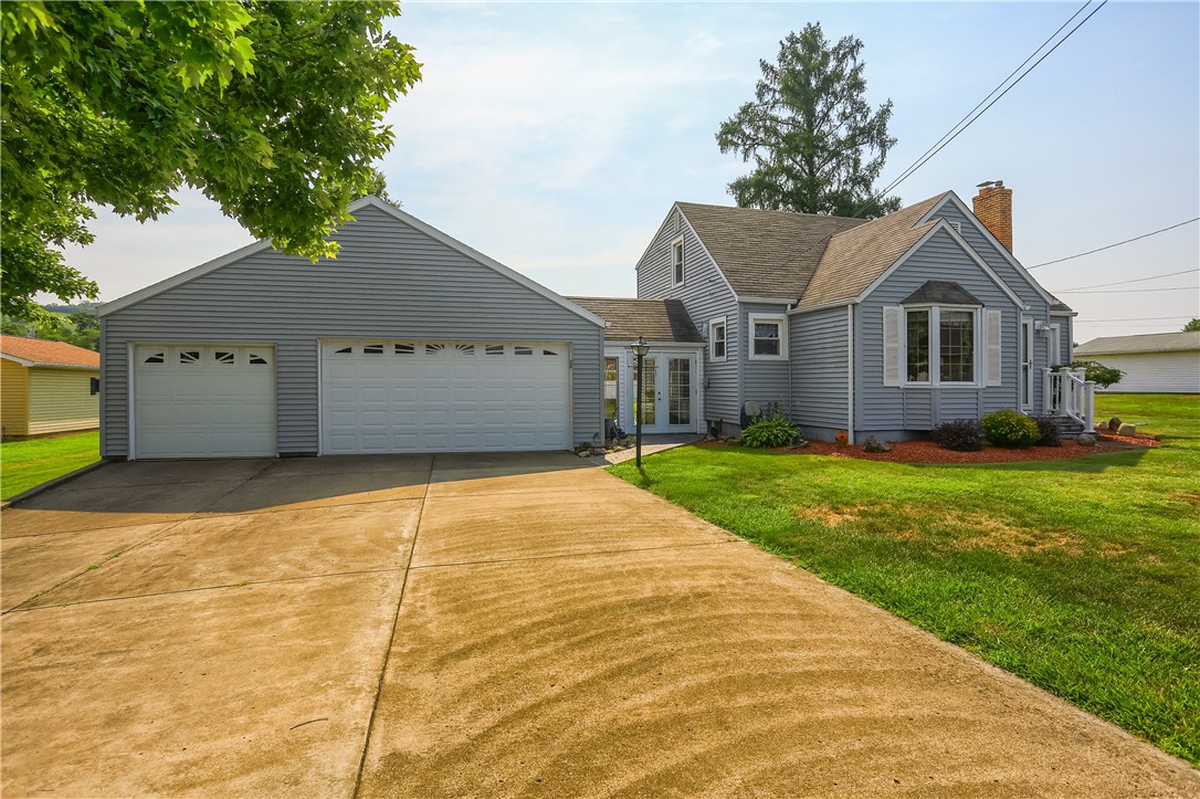 116 Golf Ave