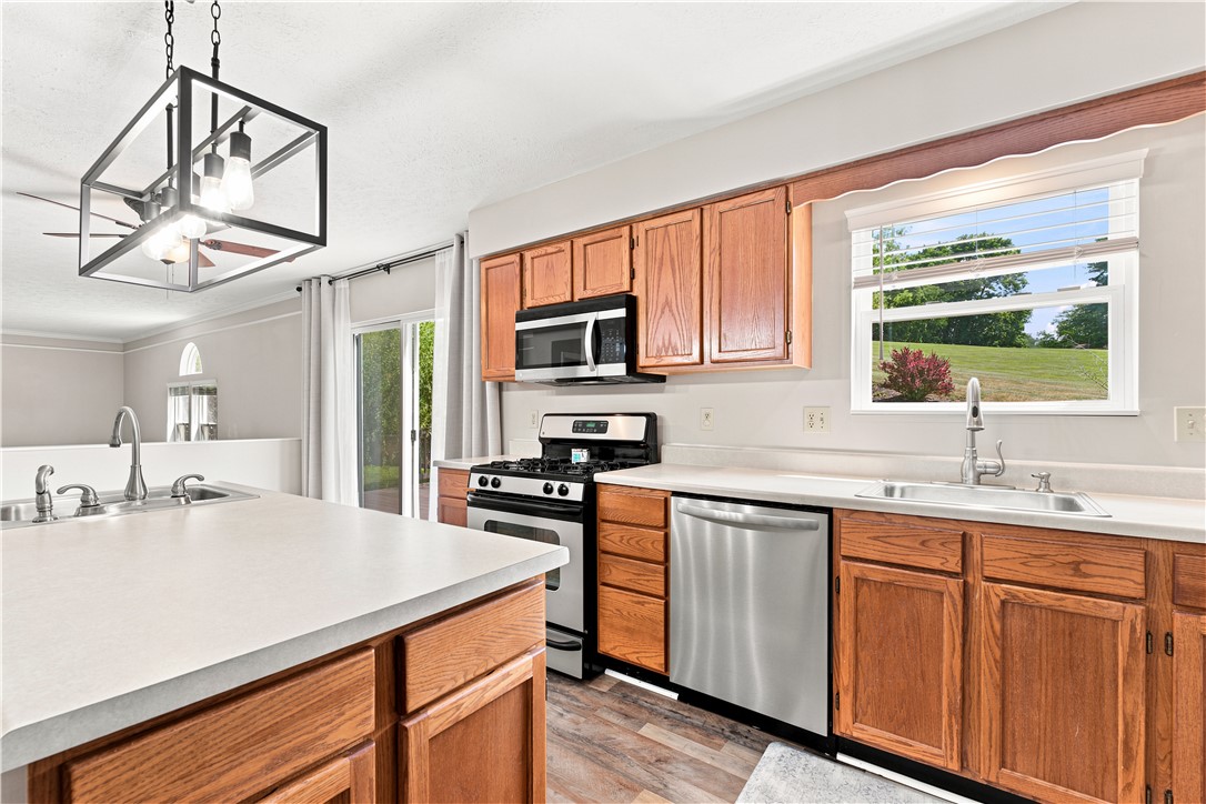 608 Cassandra Dr