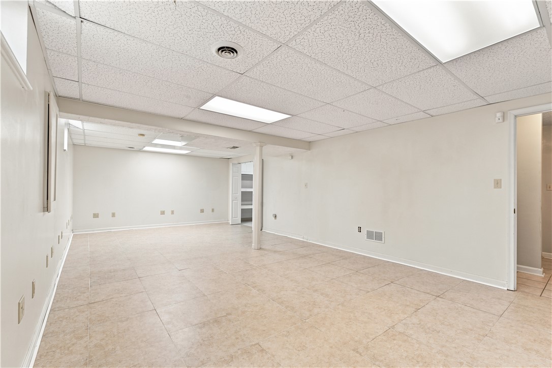 608 Cassandra Dr