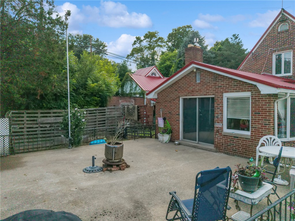 423 Huntingdon Rd