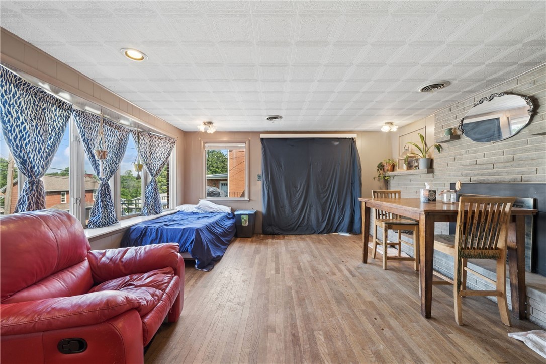 423 Huntingdon Rd