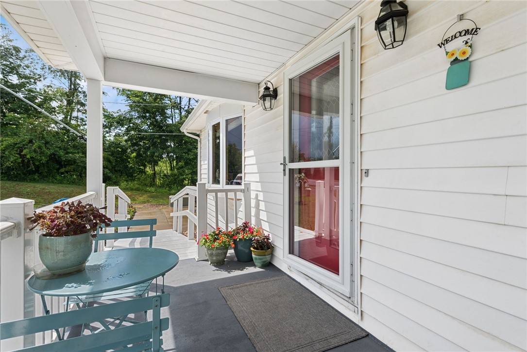 32 John Dr