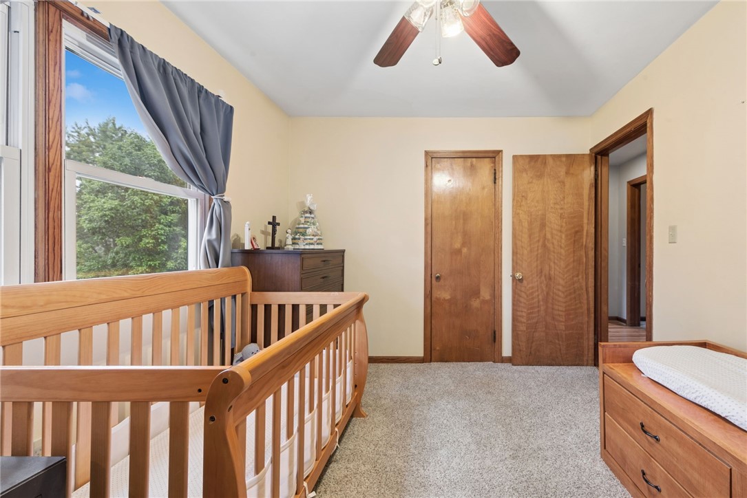 32 John Dr