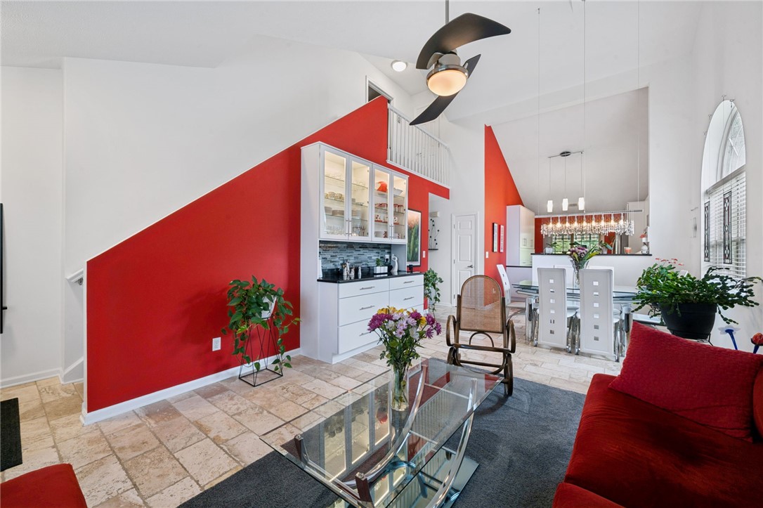227 Saddlebrook Dr