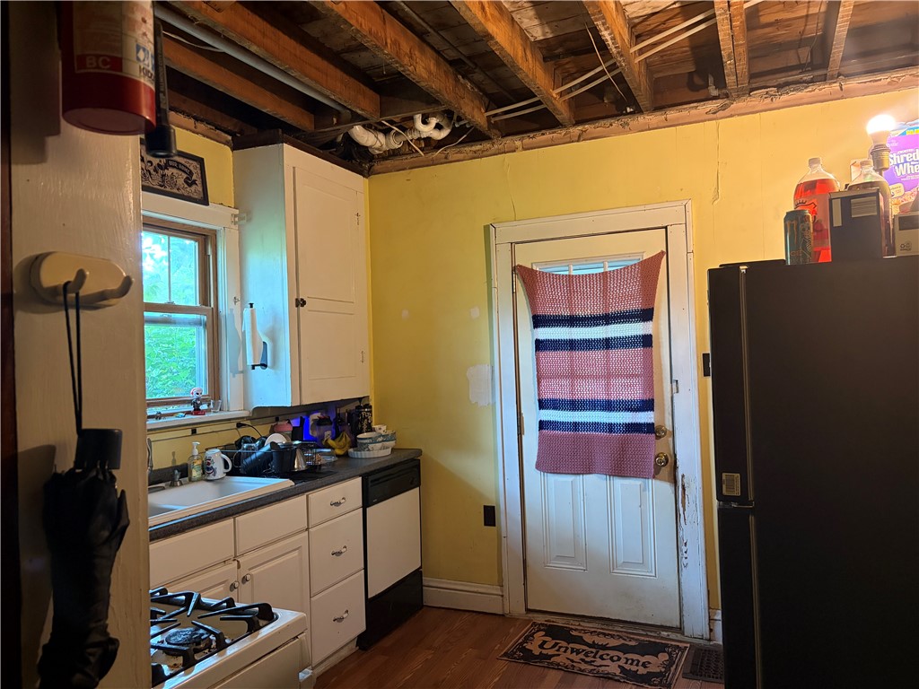 108 W. Lincoln Ave