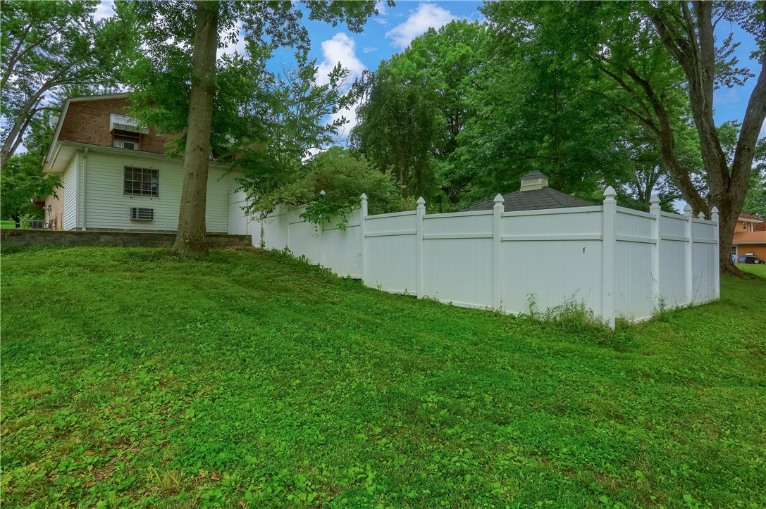 163 Chapel Dr