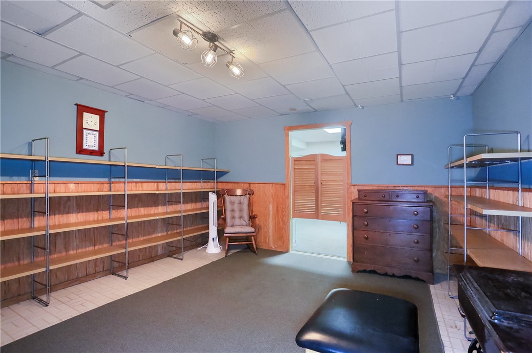 163 Chapel Dr