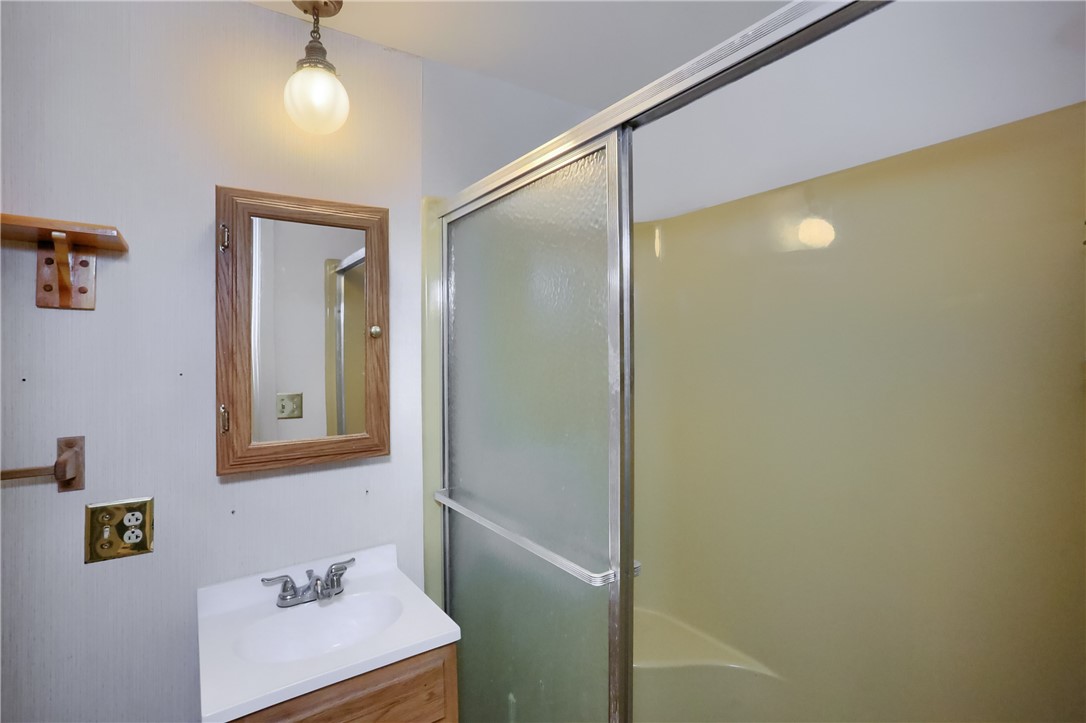 163 Chapel Dr