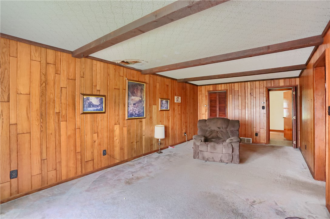 108 Hazen Ave