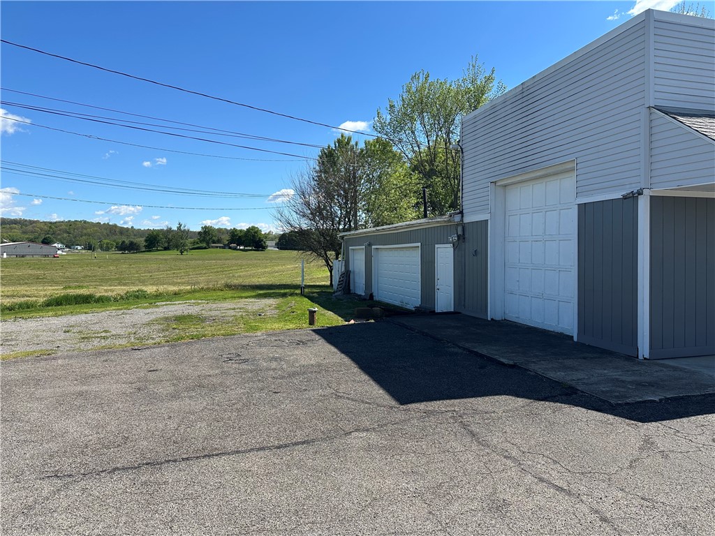 2530 Wampum Rd