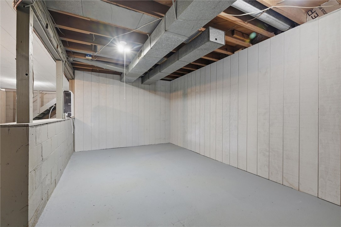 2251 Mercer West Middlesex Rd