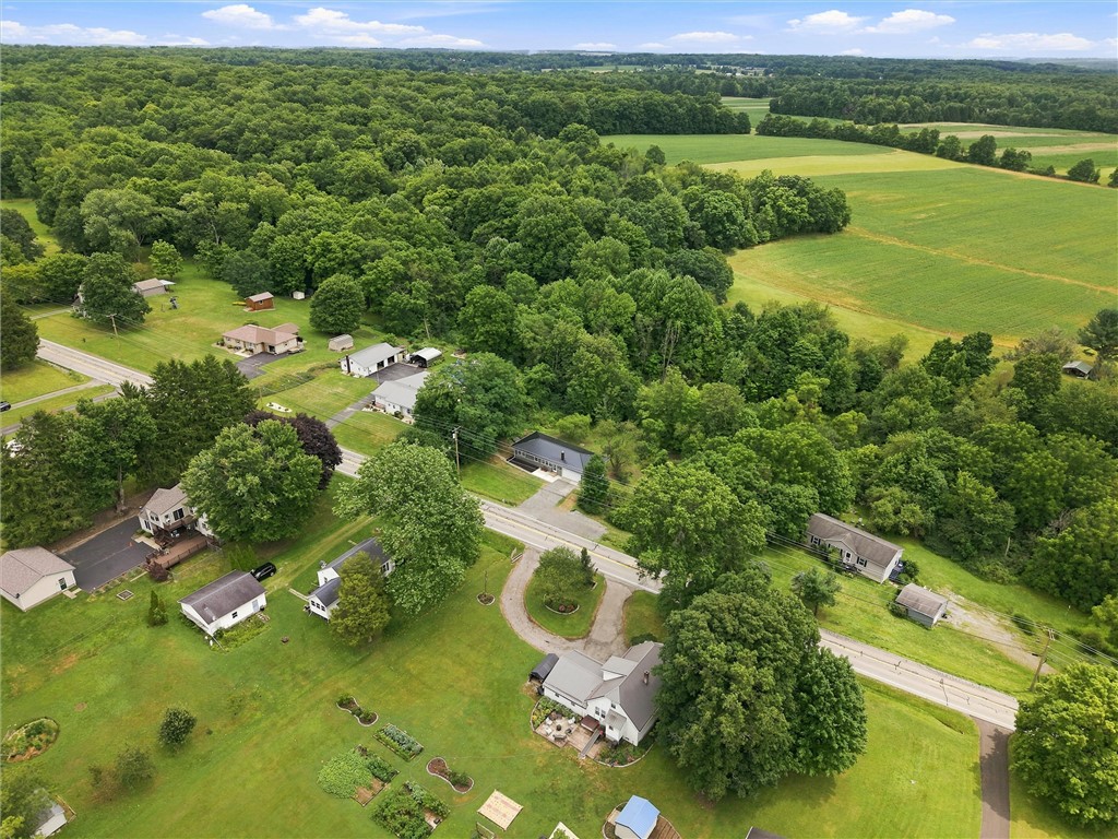 2251 Mercer West Middlesex Rd