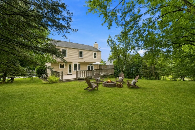 9103 Timberglen Dr