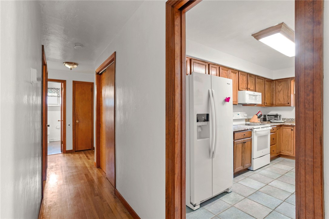 449 Emerald Dr