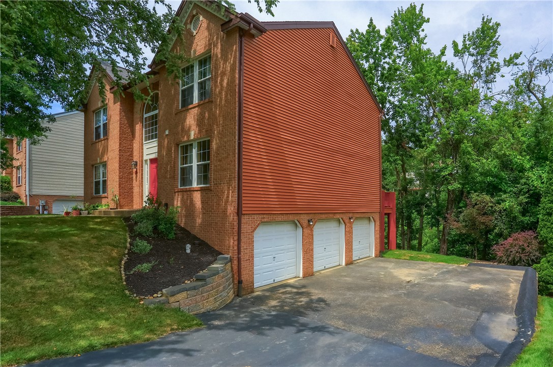 2016 Blossom Drive