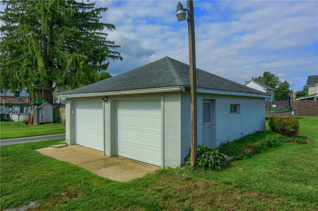 321 Hazel Ave