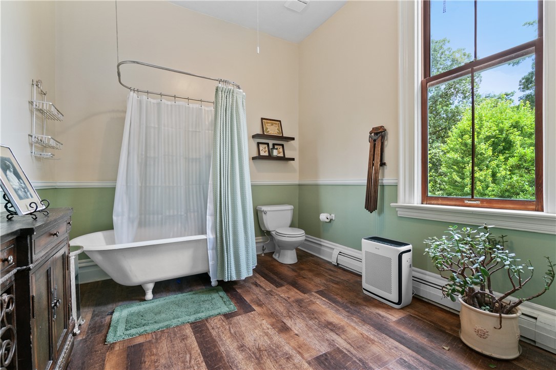 275 Wolfe Ln