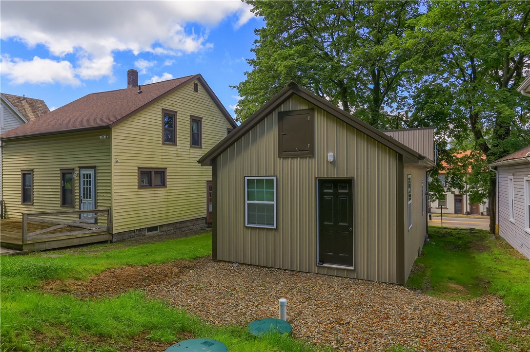 1287 Perry Hwy