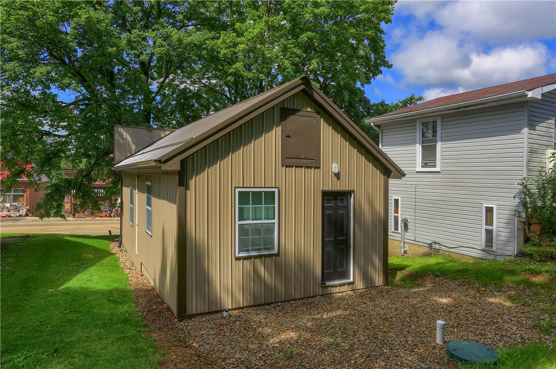 1287 Perry Hwy