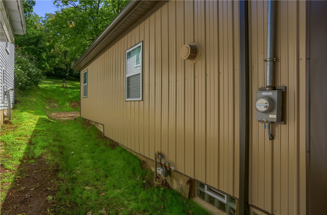 1287 Perry Hwy