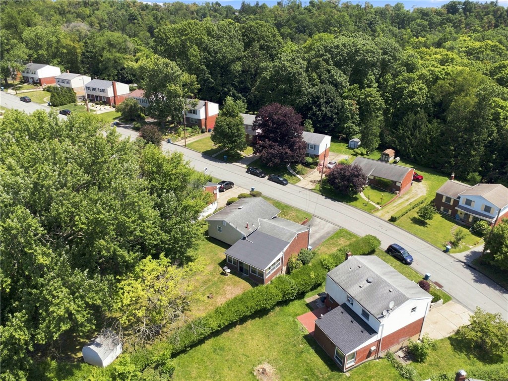 167 Crescent Gardens Dr
