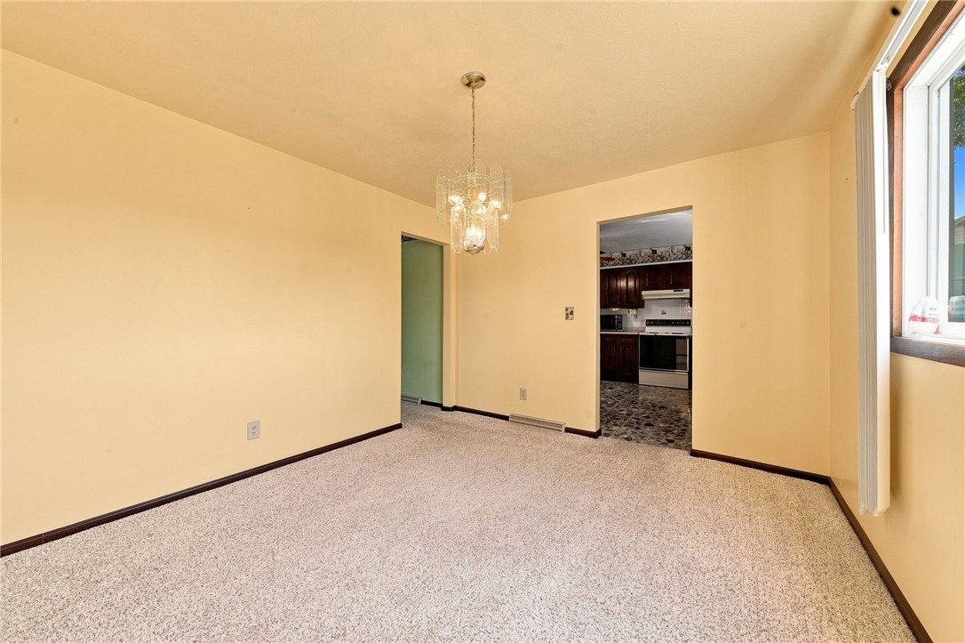 222 Dewitt Ave